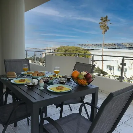 Alsalos Sea View דירה *